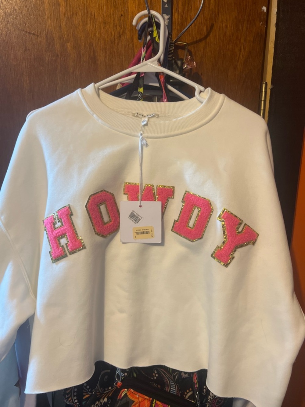 White Cropped Sweatshirt with Pink 'Howdy' Applique